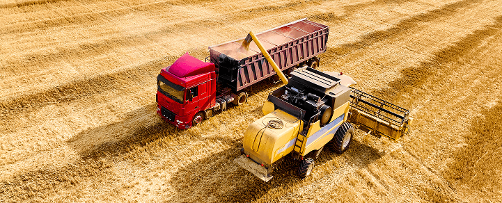 BSF - Empresas - Agroactiva 2026 - Maquinaria Agrícola en dólares John Deere - Card